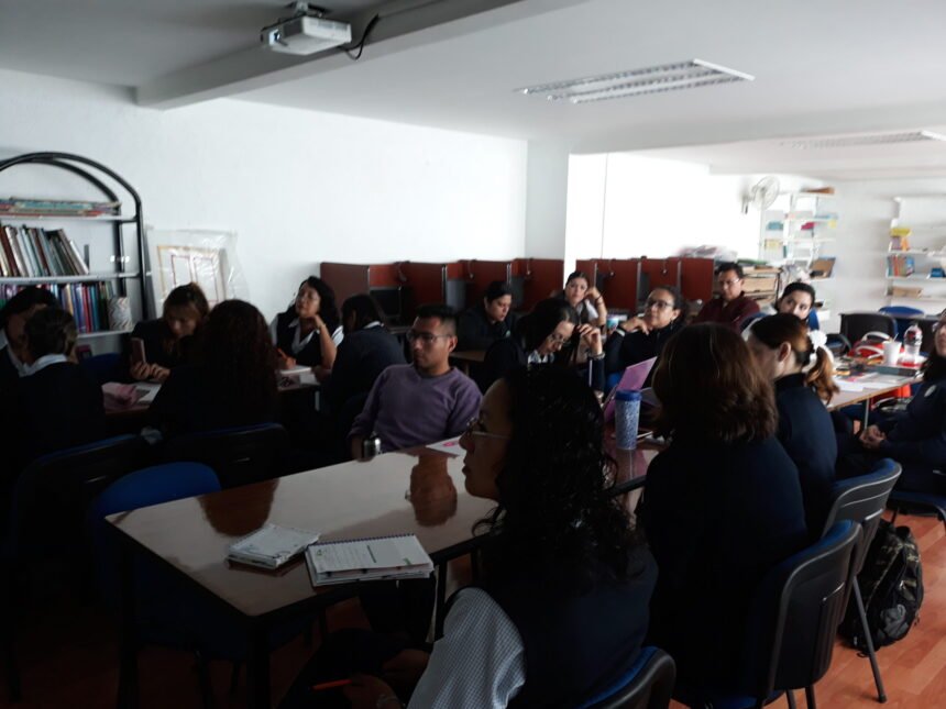 Psicología izcaltia. Taller para maestros.